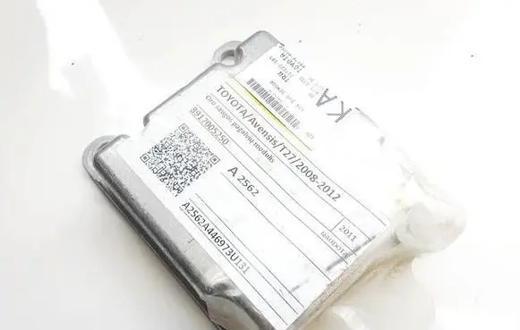 Toyota Avensis T270 Airbag control unit/module 8917005250 219122103