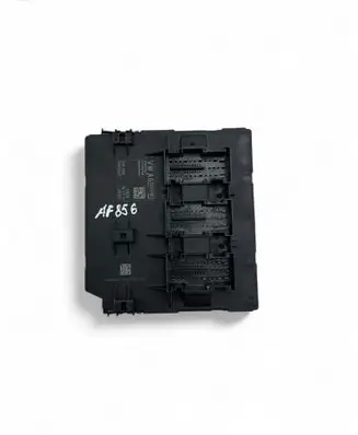 Volkswagen PASSAT B7 Central body control module 3AA937087E