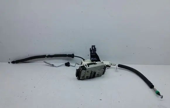 Lancia Thema Rear door lock P04589914AD