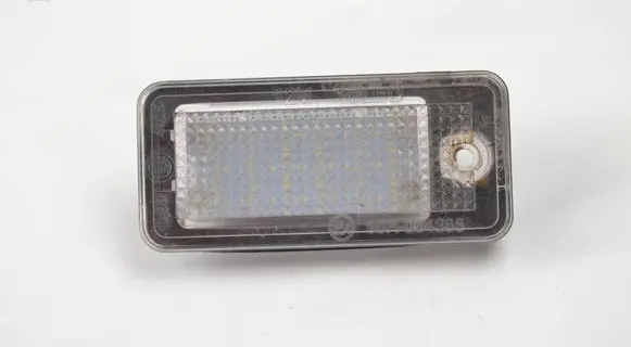 Audi A6 S6 C6 4F Number plate light 10R054386