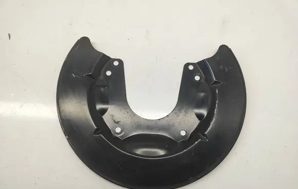 Ford Mustang V Front brake disc dust cover plate 4R332K004A