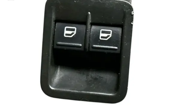 Volkswagen PASSAT B6 Electric window control switch 1K3959857A