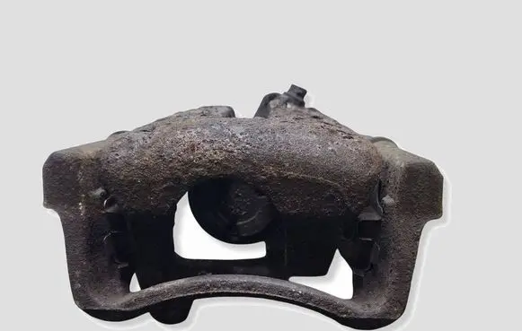 Volkswagen PASSAT CC Rear brake caliper 32332267