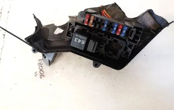 Audi A6 S6 C6 4F Fuse box set 4f1937503a
