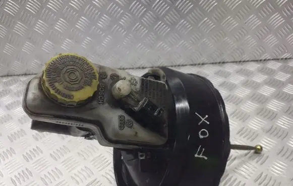 Volkswagen Fox Brake booster