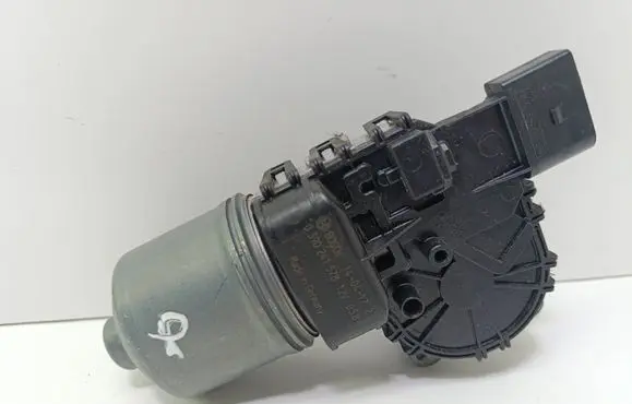 Peugeot 2008 I Wiper motor 0390241578