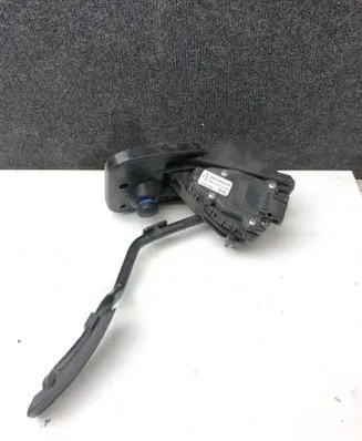 Jaguar XF Accelerator throttle pedal 8x239f832b
