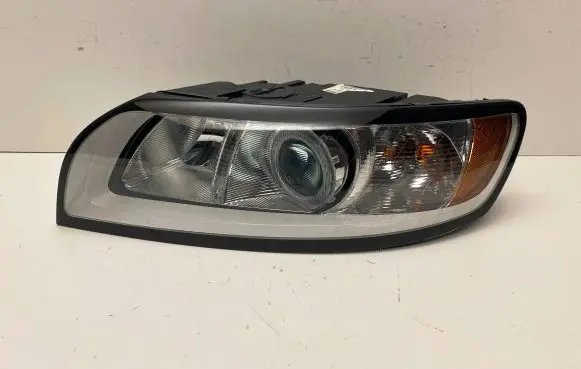 Volvo S40 Headlight/headlamp 31265694 0301237201 LE06A6152