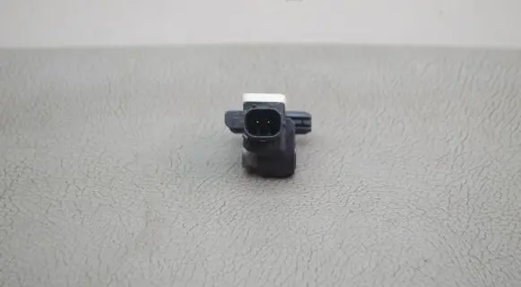 Nissan Juke I F15 Airbag deployment crash/impact sensor 988303JA0A