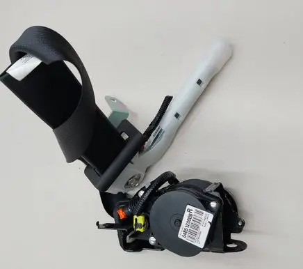 Nissan Leaf II (ZE1) Front seatbelt 638264901L