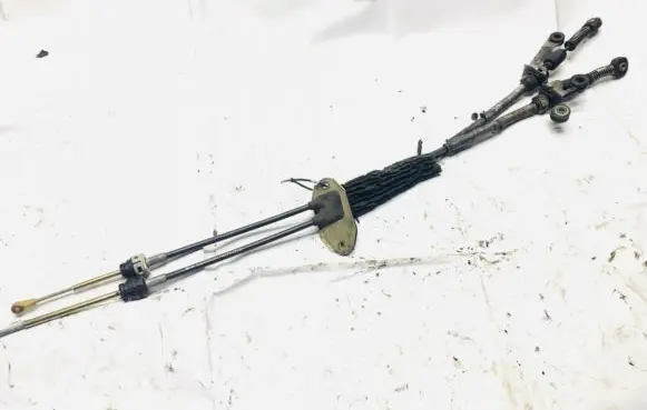 Seat Alhambra (Mk1) Gear shift cable linkage 7m3711874b