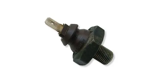 Volkswagen Golf IV Oil pressure sensor 038919081A