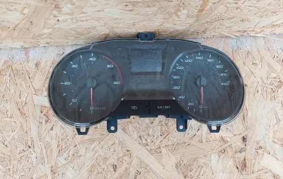 Seat Ibiza IV (6J,6P) Speedometer (instrument cluster) 6974655