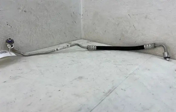 Mercedes-Benz GLC C253 Air conditioning (A/C) pipe/hose A2138300801