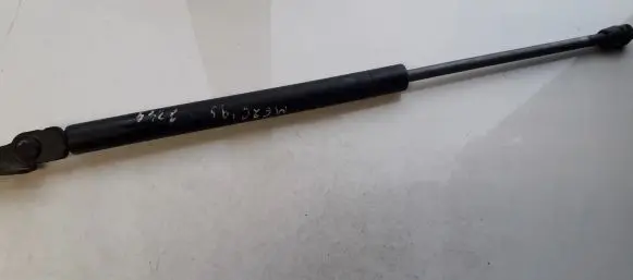 Mazda 626 Tailgate/trunk strut/damper