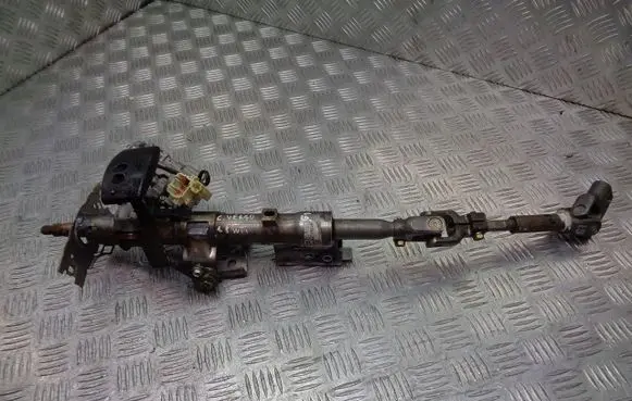 Toyota Corolla Verso E121 Rear steering column 45020336