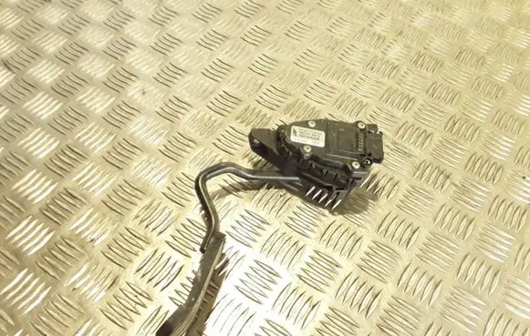 Volkswagen Sharan Accelerator throttle pedal 7M3721603D