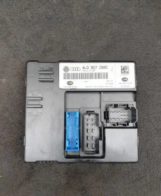 Audi Q7 4L Comfort/convenience module 4L0907289C 4L0910289F
