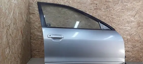 Mitsubishi Galant Front door