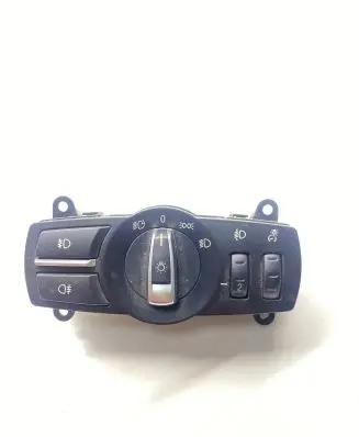 BMW 5 F10 F11 Light switch 9192746 3392010102 02110004223100