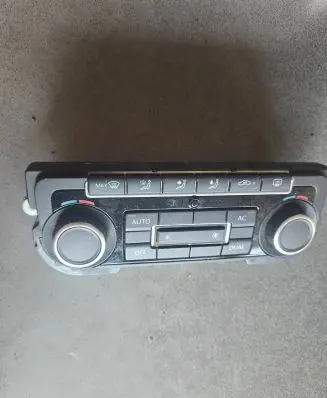 Volkswagen Touran II Climate control unit 5K0907044DT 5HB00974680