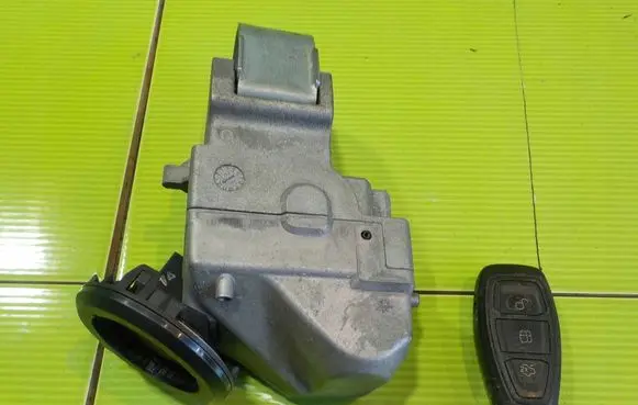 Ford B-MAX Ignition lock 8V213K772 GP519