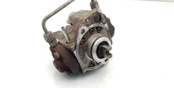 Toyota Corolla Verso AR10 Fuel injection high pressure pump 221000R011 HU2940000870
