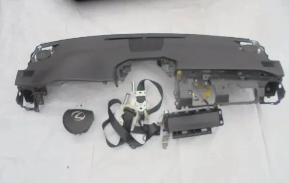 Lexus CT 200H Airbag set with panel 