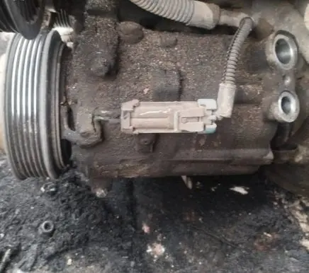 Opel Signum Air conditioning (A/C) compressor (pump)