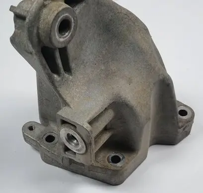 Opel Vectra C Engine mounting bracket A6422233004