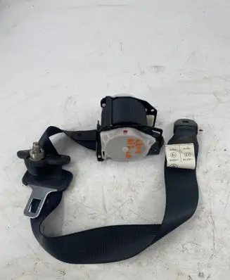 Mitsubishi L200 Rear seatbelt MN123830XAY C70109