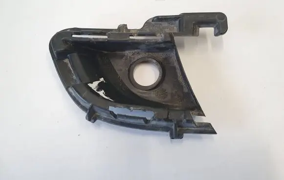 Porsche Macan (95B) Front parking sensor holder (PDC) 95B807795C