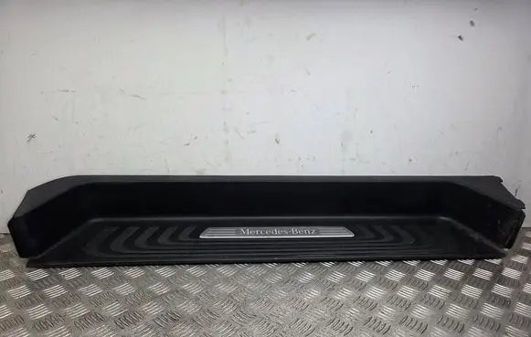 Mercedes-Benz Vito Viano W447 Front sill trim cover A4476802606