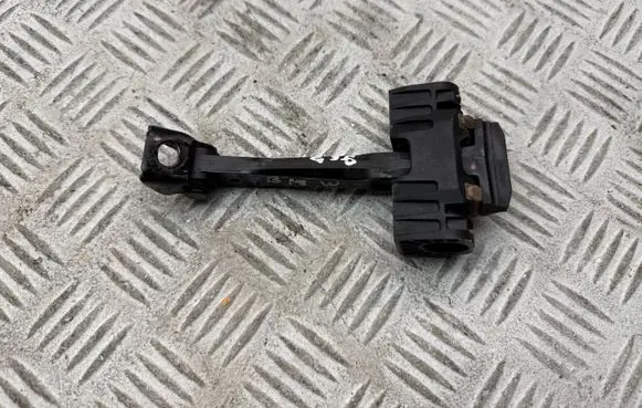 BMW 3 E90 E91 Rear door check strap stopper 51227176808 7176808