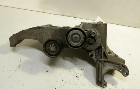 Renault Laguna II Belt tensioner pulley 8200115762