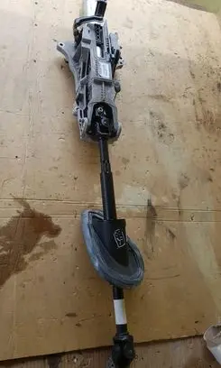 Steering wheel axle