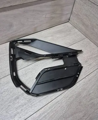 BMW X1 F48 F49 Front bumper lower grill 8497246