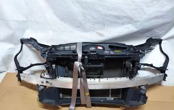 Mercedes-Benz E W212 Front piece kit A2045003603 A2045010320 A2045000293