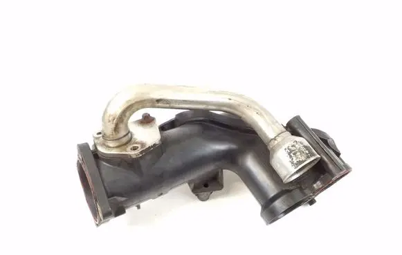 Mercedes-Benz CLS C219 Air intake hose/pipe A6420901037