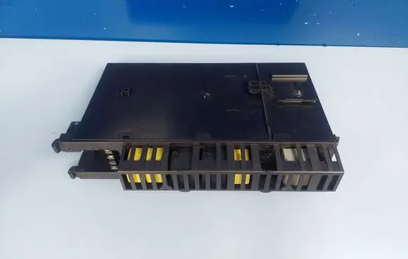 Mercedes-Benz E W211 SAM control unit 2115452201 5DK00804760