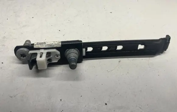 Dodge Durango III Seat belt adjustment motor 04610241AD