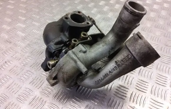 Audi A3 S3 8L Turbo 06A145764S