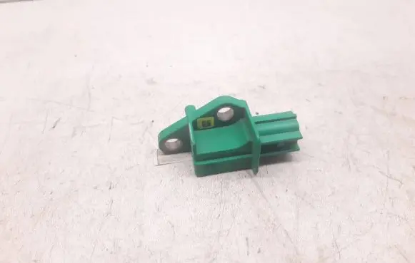 Volkswagen PASSAT B6 Airbag deployment crash/impact sensor 1K0909606C 5WK43544
