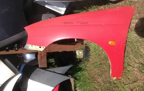 Opel Tigra A Fender