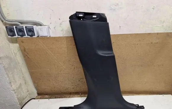 Tesla Model Y (B) pillar trim (bottom) 149462399E