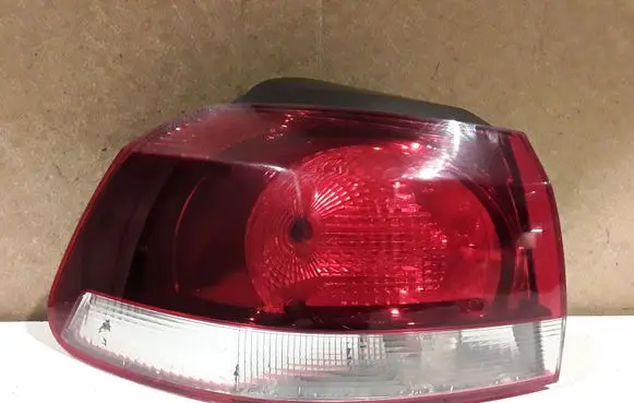 Volkswagen Golf VI Rear/tail lights 5K0945095F