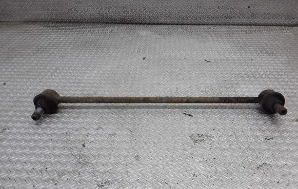 Toyota Yaris Front anti-roll bar/stabilizer link 
