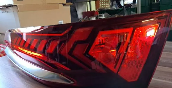 Audi Q7 4M Rear/tail lights set 4M0945094F 90180594