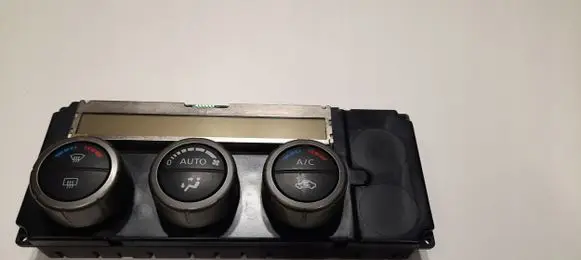 Nissan Navara D40 Climate control unit 27500EB56C