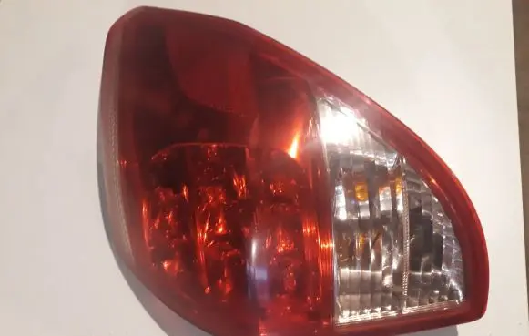 Toyota RAV 4 (XA30) Rear/tail lights